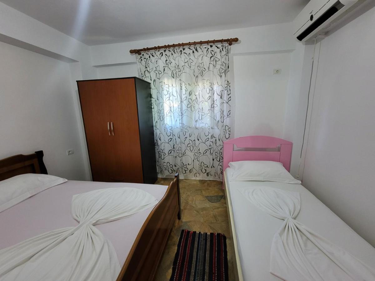 Petrefi Apartments Ксаміл Екстер'єр фото