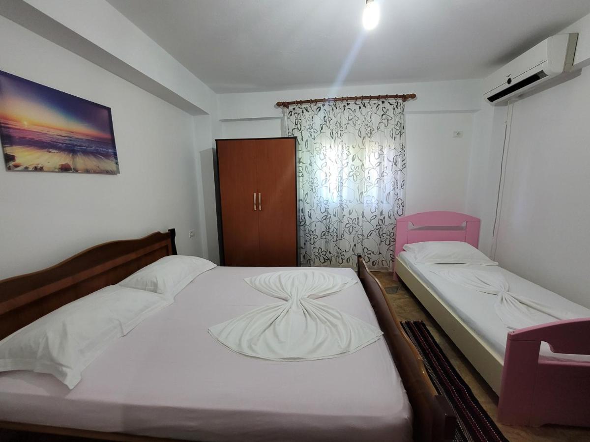 Petrefi Apartments Ксаміл Екстер'єр фото