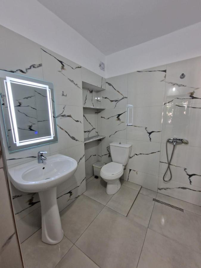 Petrefi Apartments Ксаміл Екстер'єр фото