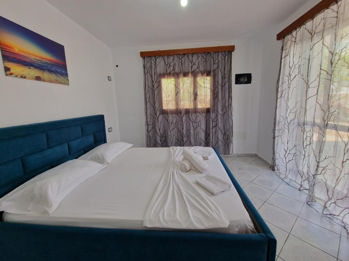 Petrefi Apartments Ксаміл Екстер'єр фото